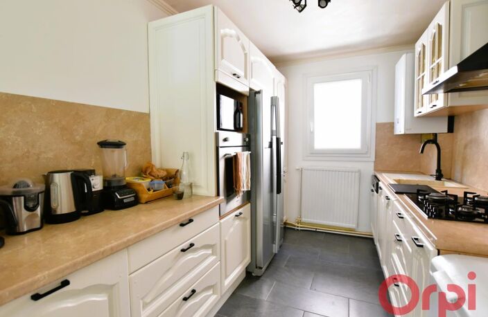Maison T4 lumineuse de 100 m² avec jardin, garage et suite parentale — photo 4