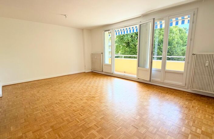exclusivité Appartement T4  de 79 m2 avec séjour double — photo 4
