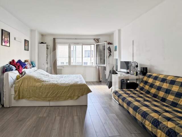À Vendre Appartement 4 chambres à Toulon — photo du bien