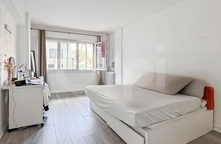 À Vendre Appartement 4 chambres à Toulon — photo 4