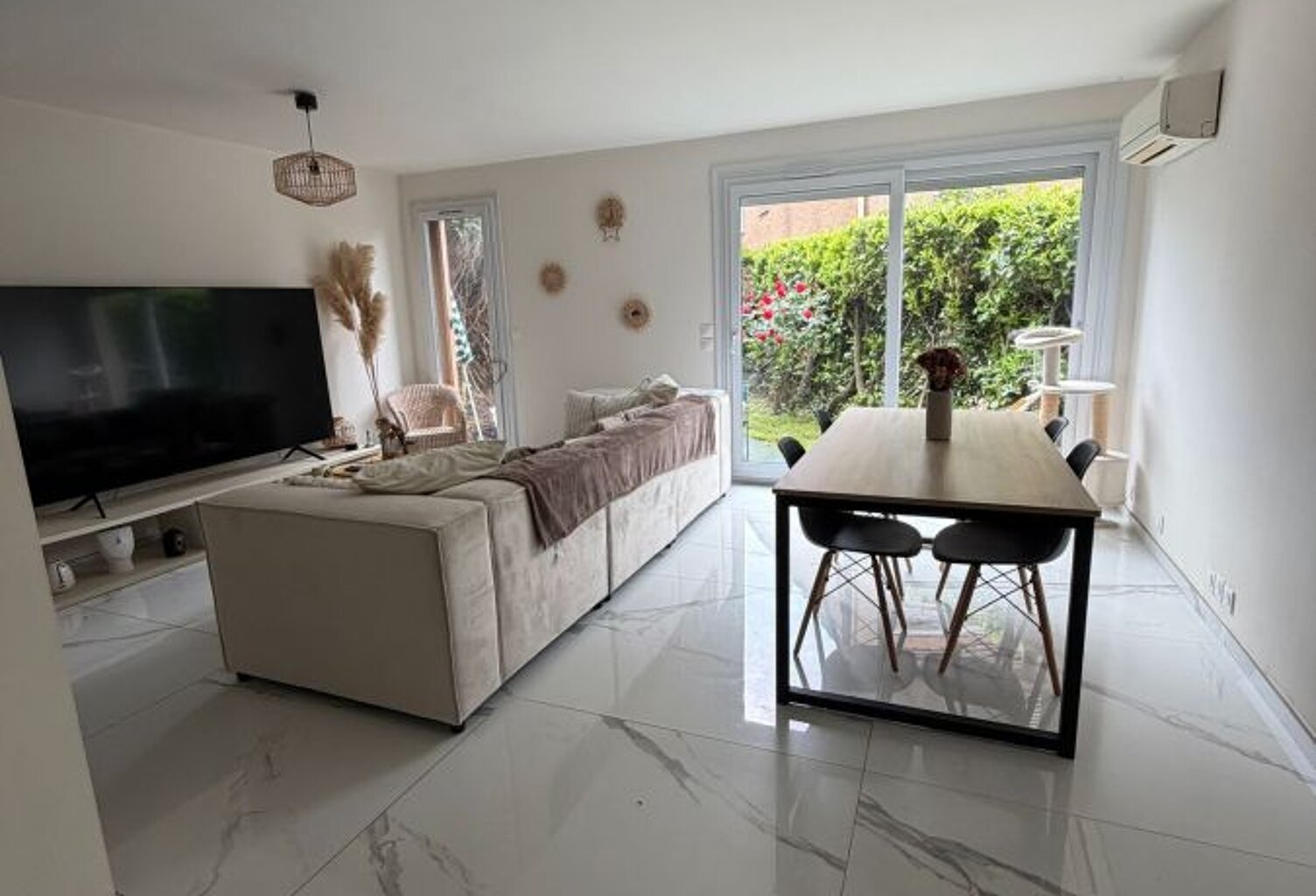 Maison — photo 1