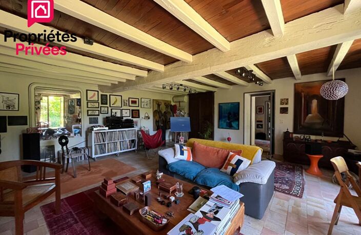 AUTHENTIQUE CHARENTAISE ? 186 m² ? 3 CHAMBRES ? TERRAIN ARBORÉ — photo 5