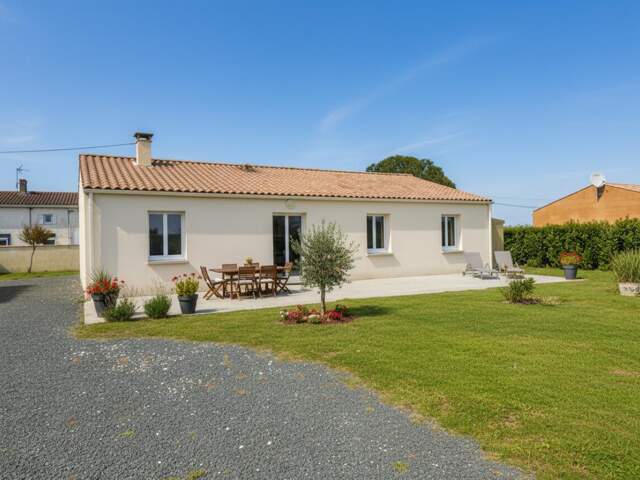 EXCLUSIVITE Maison 5 pièces 118 m2  de plain pied avec grand garage à 4 mn de PONS — photo du bien