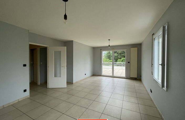 Appartement avec terrasse — photo 2