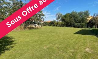 Terrain  810 m² à vendre à Montaigut-sur-Save (31530)