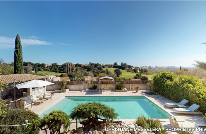 Villa avec vue panoramique sur le golf  - 197 m² de surfaces utiles - Piscine et vaste sous-sol — photo 2
