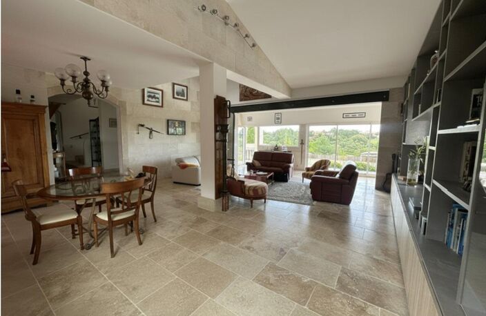 Villa avec vue panoramique sur le golf  - 197 m² de surfaces utiles - Piscine et vaste sous-sol — photo 4