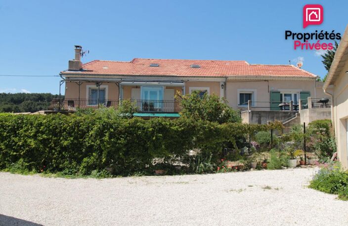 NOVES 13550: Appartement T5 avec véranda et Terrasse — photo 2
