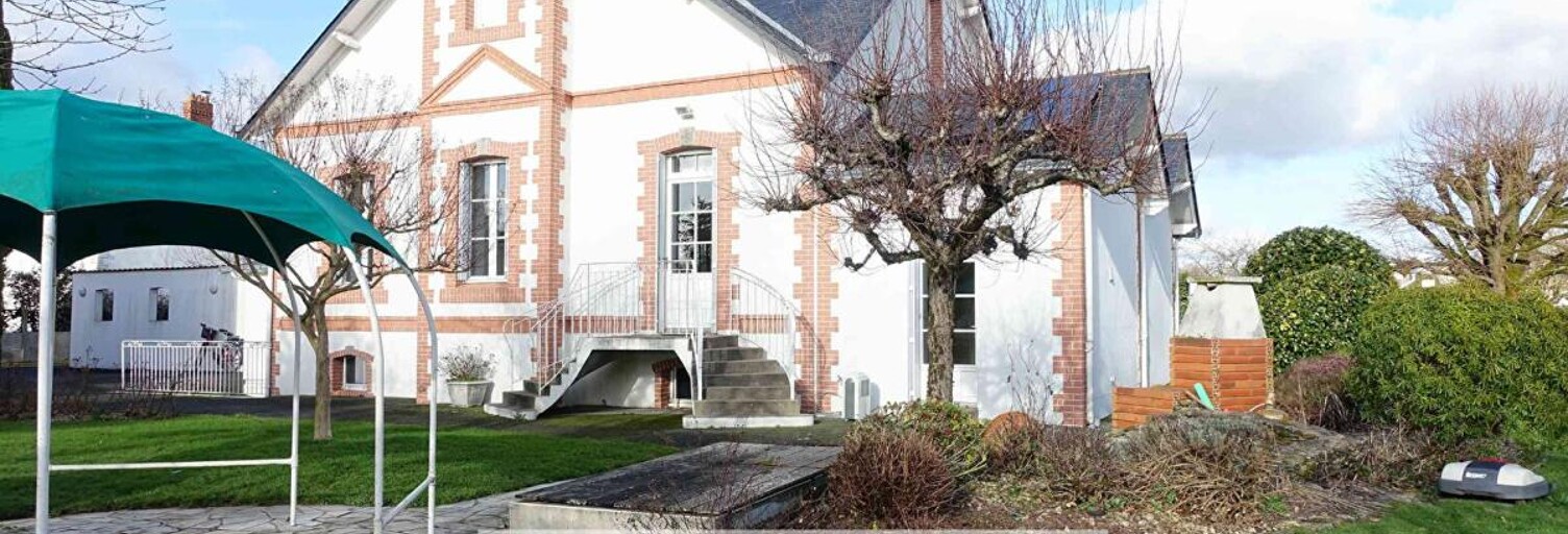 Maison 7 Pièces 190 m² à vendre à Les Brouzils (85260)
