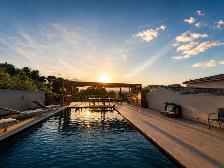 Superbe bastide de 217 m² avec piscine à Grambois — photo 1