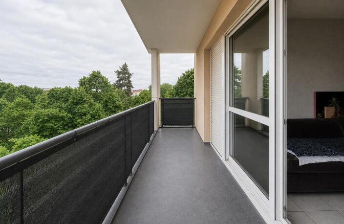 T2 lumineux avec balcon à Annemasse — photo 4