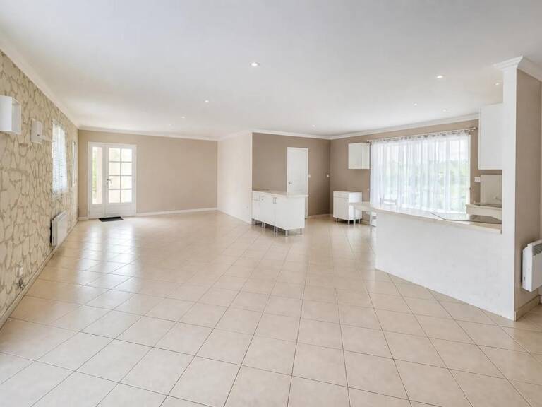 Maison plain-pied 120 m² avec jardin à Saint-Exupéry — photo 1