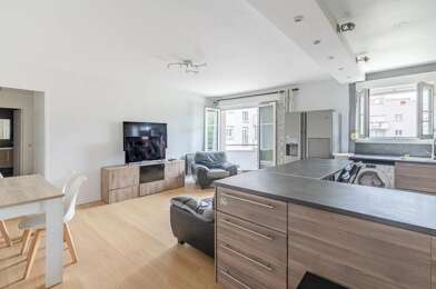 Appartement 3 pièces 242000 €