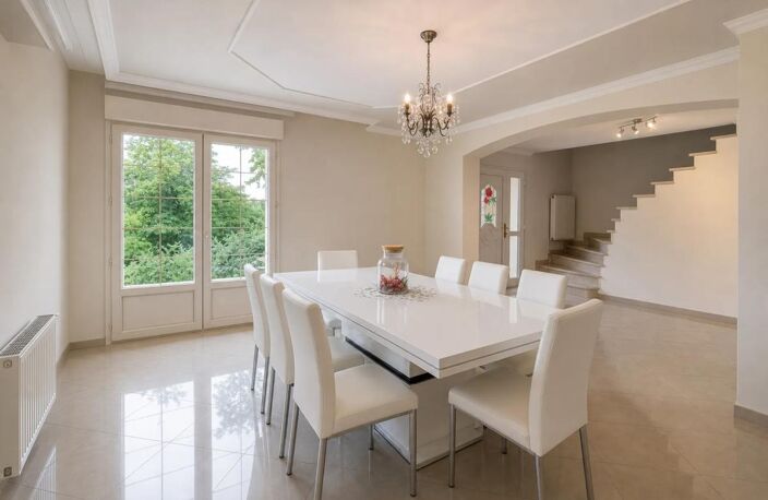 Sézanne : Maison 8 pièces de 173 m², jardin — photo 4