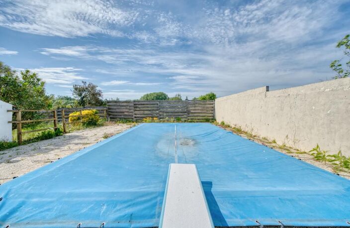 Authentique maison charentaise de 180 m² habitables avec piscine — photo 3