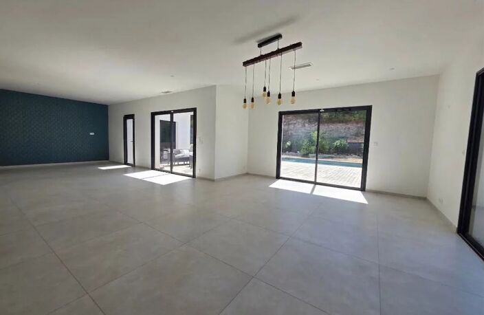VILLA CONTEMPORAINE - 3 chambres- garage -dépendance - pi — photo 5