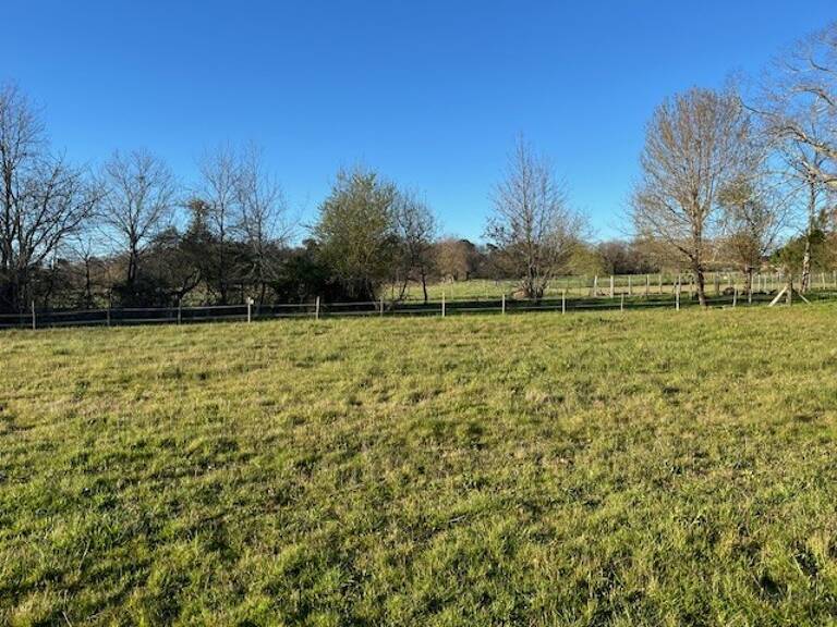 Terrain à bâtir – 700 m² – Commune de La Force (Dordogne) — photo 1