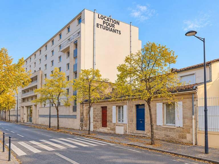 INVESTISSEMENT LMNP - BORDEAUX — photo 1