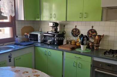 Appartement 4 pièces 170000 €