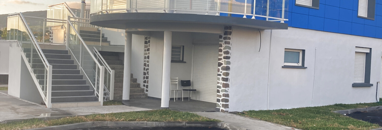 Commerce  78 m² à louer à Saint-Louis (97450)