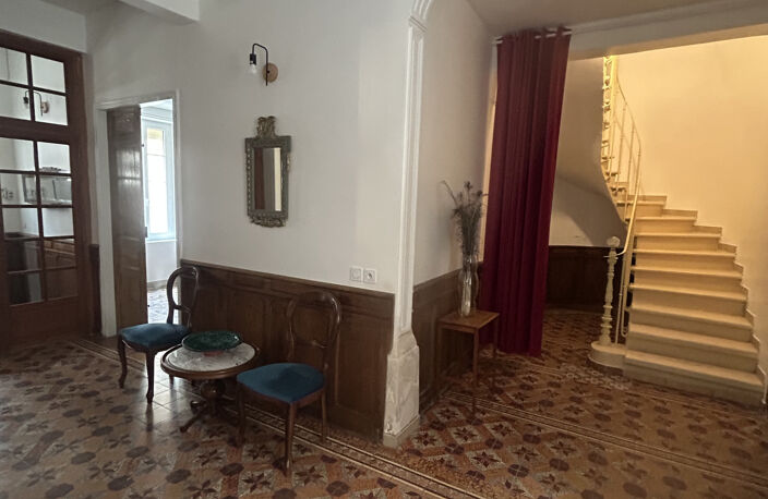 Maison de maître - 188 m2 - 6 pièces — photo 5
