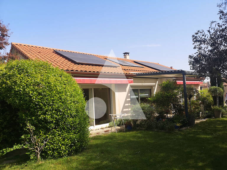 Maison Momeres 5 pièces 131.79 m² — photo 1