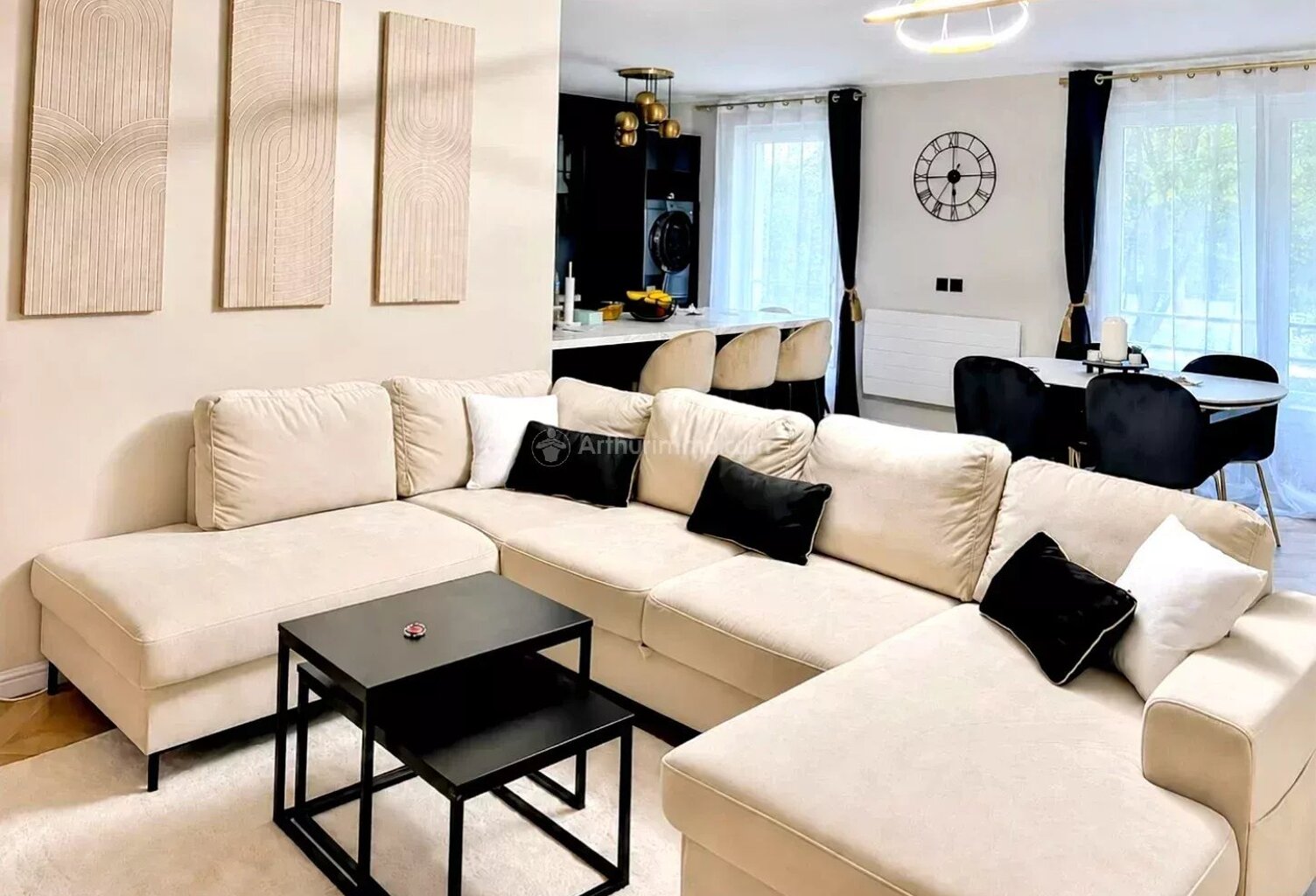 Bel appartement moderne de 3 pièces à Chessy — photo 1