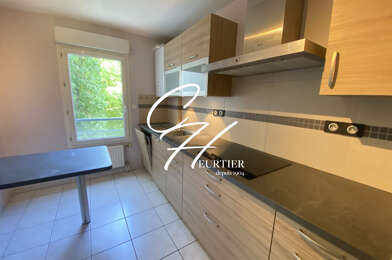 Appartement 4 pièces 1302 €