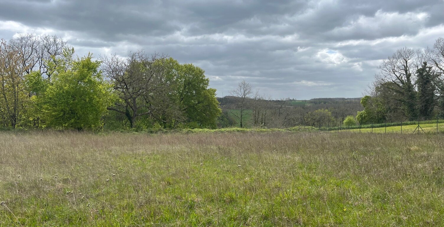 Terrain à bâtir – 2 196 m² – Ribagnac (proche de Bergerac) — photo 1