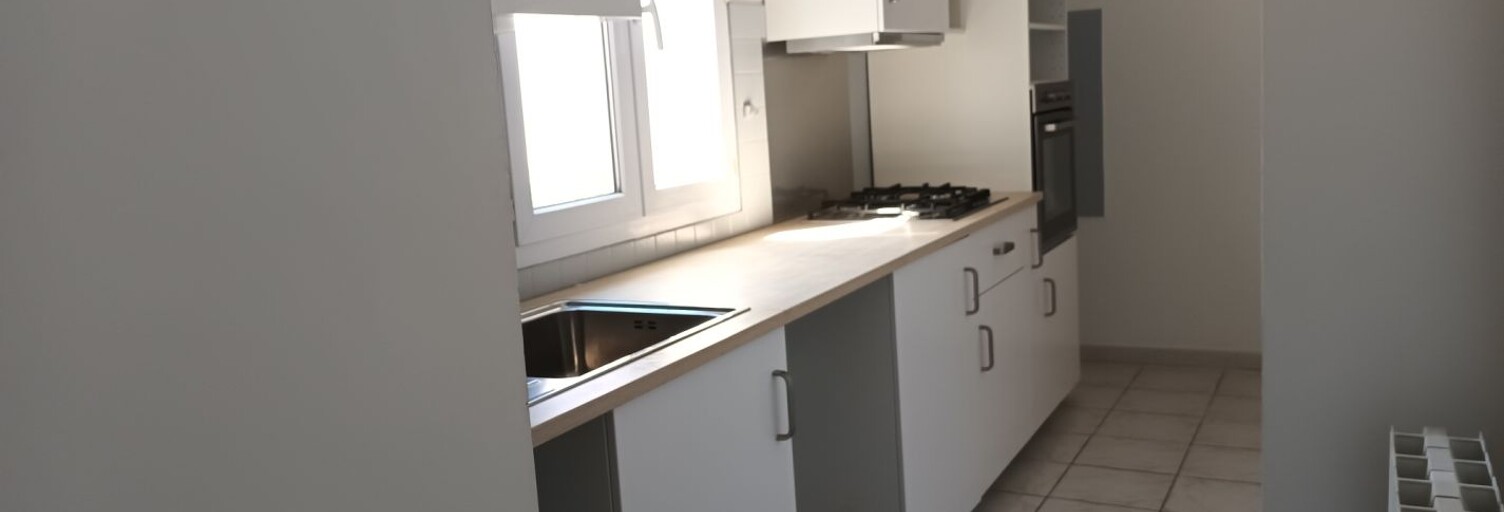 Appartement 5 Pièces 122 m² à louer à Nîmes (30900)