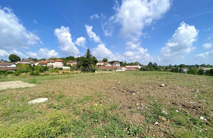 Terrain 630m² - CHALAMONT Centre — photo 2