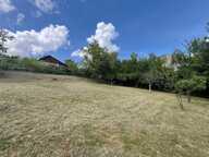 SAINT PANCRACE Sur les petites hauteurs de Saint Jean de Maurienne Magnifique parcelle de terrain constructible de 827 m²  — photo 3