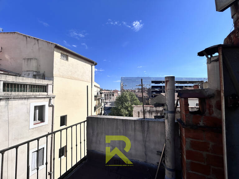 OPPORTUNITÉ RARE - Maison de ville avec terrasse - Coeur de — photo 1