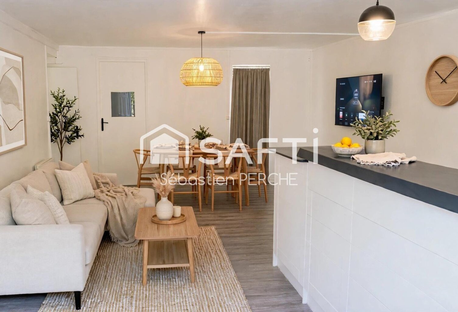 Appartement de 71m² 2 chambres ,cave et terrasse — photo 1