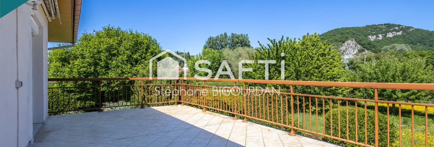 Maison 6 Pièces 153 m² à vendre à Avanne-Aveney (25720)