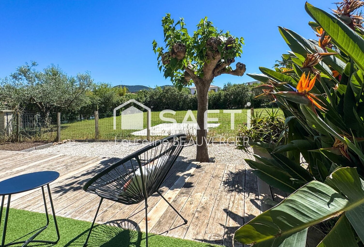 Maison Hyères avec grand jardin — photo 1