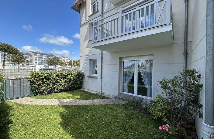 COURSEULLES SUR MER APPARTEMENT A VENDRE EN REZ DE JARDIN — photo 2