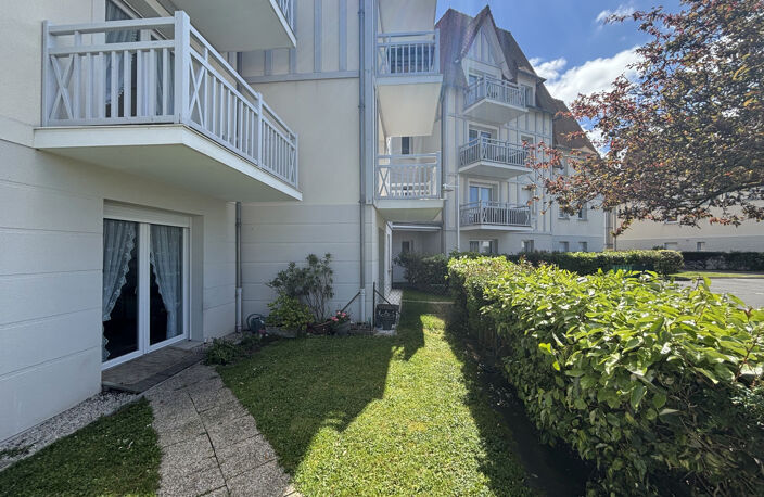 COURSEULLES SUR MER APPARTEMENT A VENDRE EN REZ DE JARDIN — photo 3
