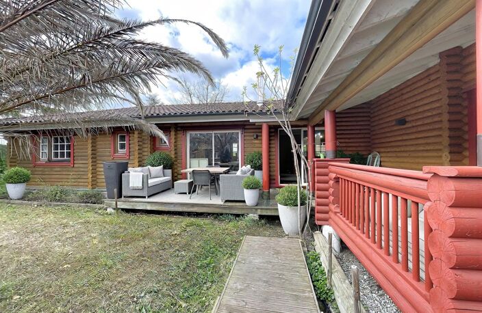Maison bois 200 m² Gratentour  3 ch + 1 T2 — photo 2