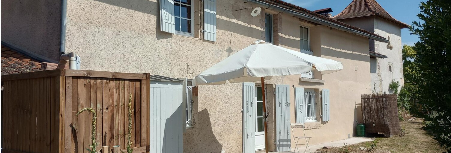 Maison 7 Pièces 208 m² à vendre à Les Essards (16210)