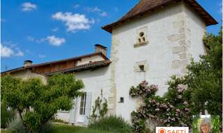 Maison 7 Pièces 208 m² à vendre à Les Essards (16210)