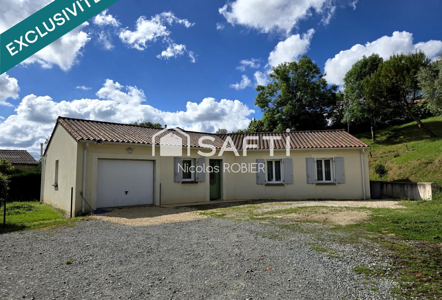 Plain pied lumineux, trois chambres, garage, jardin, pompe à chaleur, grande pièce de vie aux portes de Niort! — photo 1