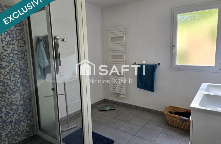 Plain pied lumineux, trois chambres, garage, jardin, pompe à chaleur, grande pièce de vie aux portes de Niort! — photo 5