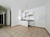 Beau T3 avec balcon au sein d'une résidence sécurisée avec piscine. — photo 4