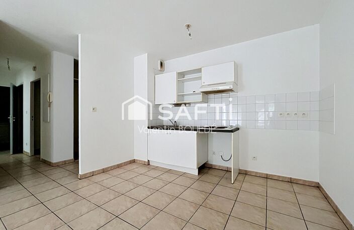 Beau T3 avec balcon au sein d'une résidence sécurisée avec piscine. — photo 4