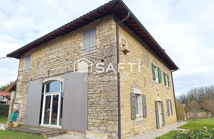 Magnifique propriété de 250 m2 habitable sur terrain arboré de 11038 m2 — photo 2
