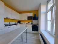 APPARTEMENT REZ DE CHAUSSEE / RESIDENCE BOURGEOISE. — photo 2