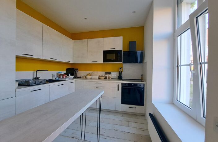 APPARTEMENT REZ DE CHAUSSEE / RESIDENCE BOURGEOISE. — photo 2