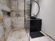 APPARTEMENT REZ DE CHAUSSEE / RESIDENCE BOURGEOISE. — photo 4