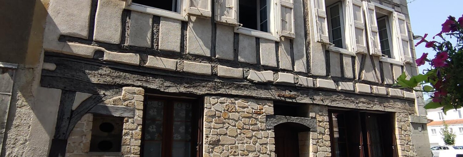 Maison 5 Pièces 210 m² à vendre à Réalmont (81120)